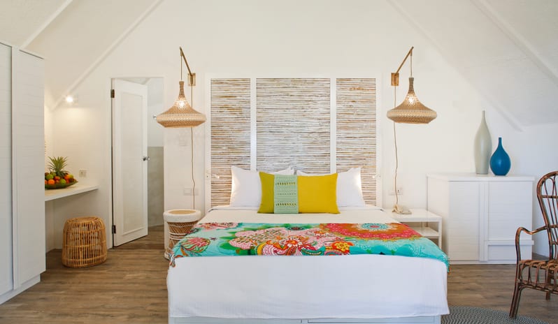 La Pirogue-Beach Pavilion Bedroom_14629